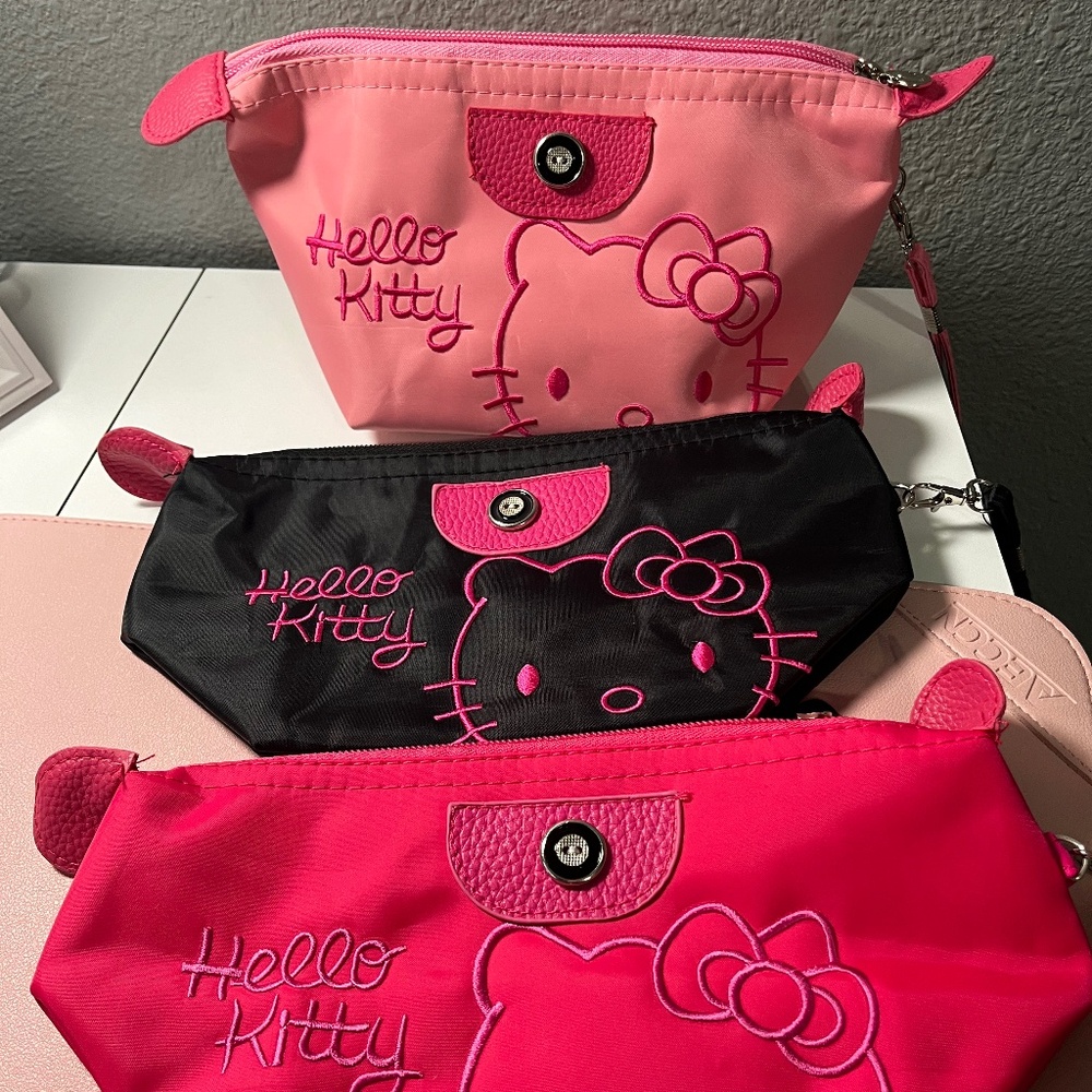 Hello Kitty Makeup Bag